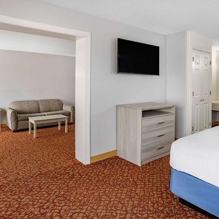 Days Inn & Suites By Wyndham Colonial Williamsburg Esterno foto