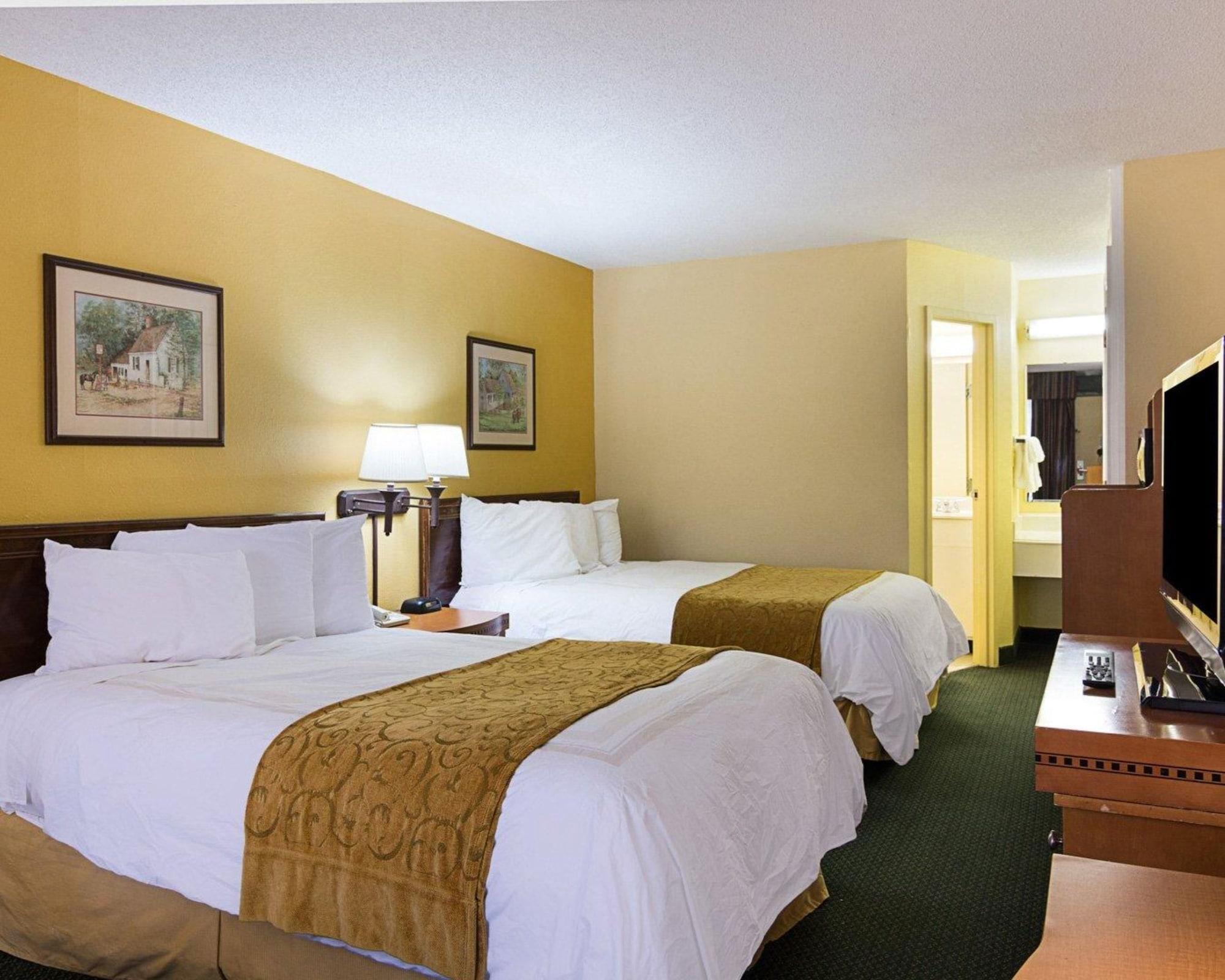 Days Inn & Suites By Wyndham Colonial Williamsburg Esterno foto