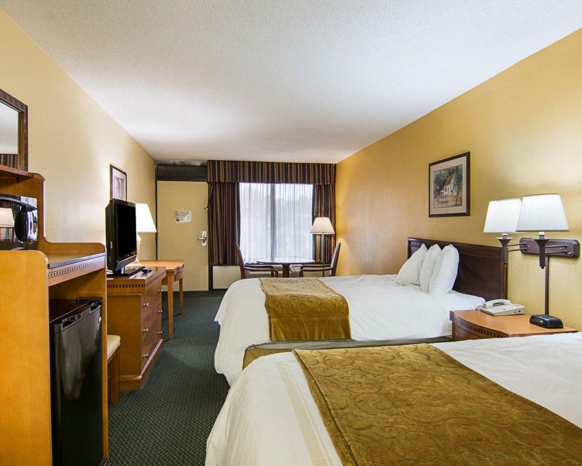 Days Inn & Suites By Wyndham Colonial Williamsburg Esterno foto