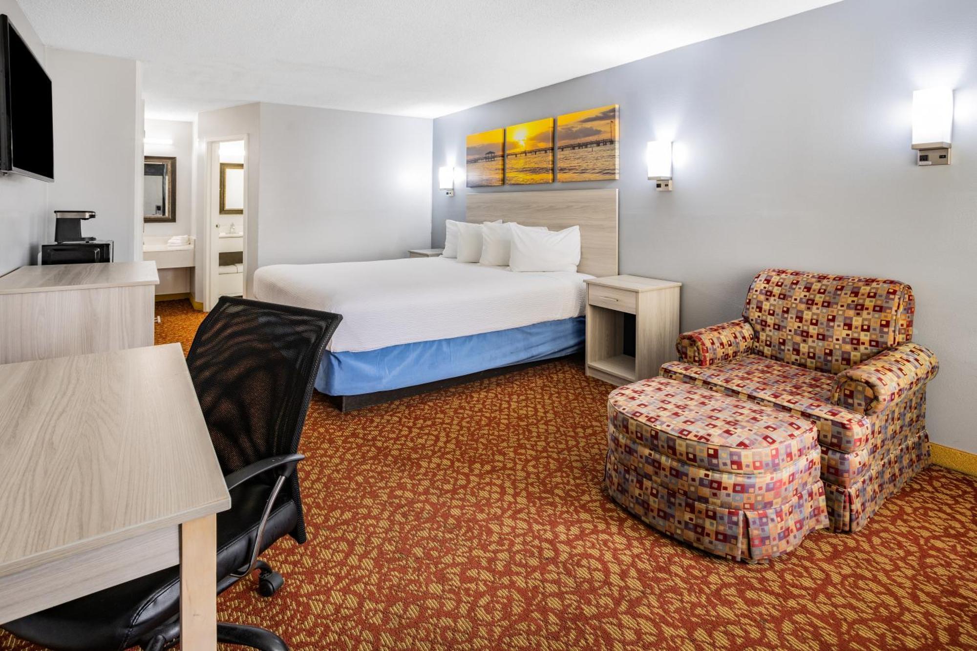 Days Inn & Suites By Wyndham Colonial Williamsburg Esterno foto